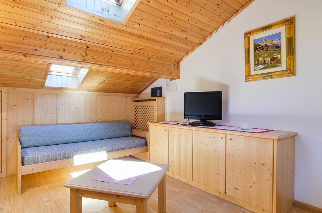 Appartamenti Cesa Maria Mountain Hospitality Canazei Ngoại thất bức ảnh